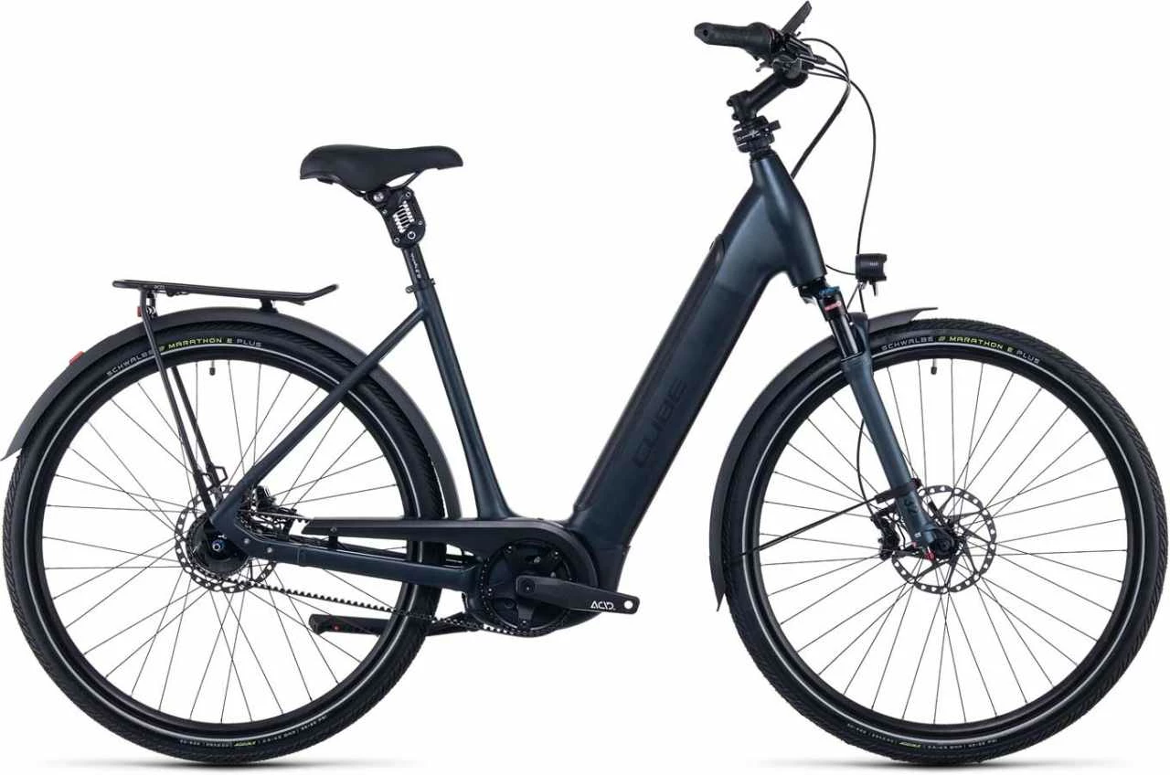 Cube Supreme Hybrid SLT 625 Midnight N Black E-Bike Trekkingrad Tiefeinsteiger