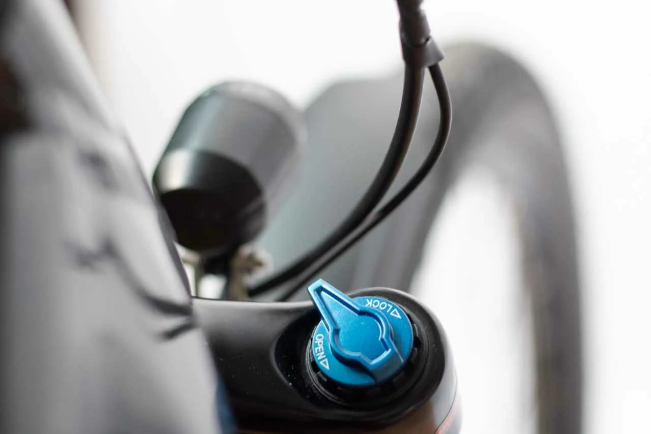 Cube Kathmandu Hybrid EXC 750 Grey N Silver E-Bike Trekkingrad Damen â Bild 5