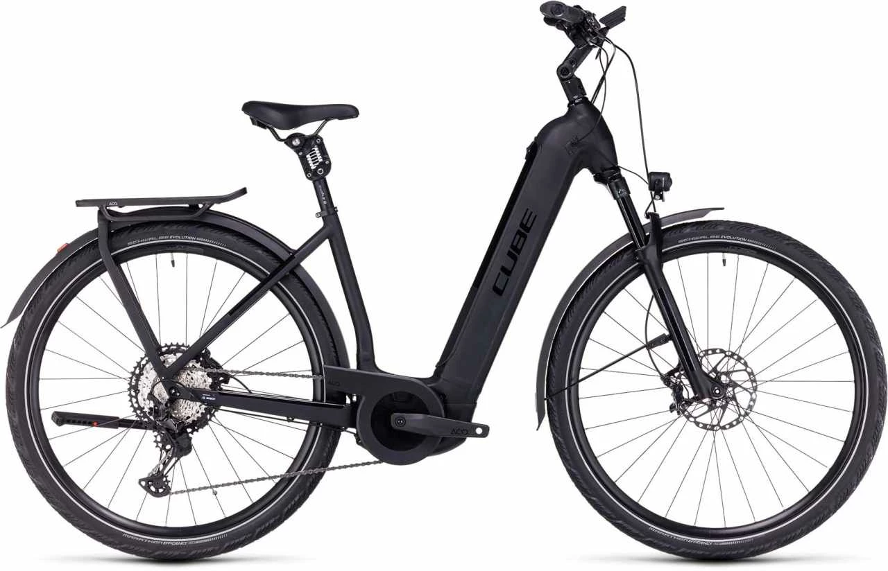 Cube Kathmandu Hybrid SLT 750 Black N Metal E-Bike Trekkingrad Tiefeinsteiger