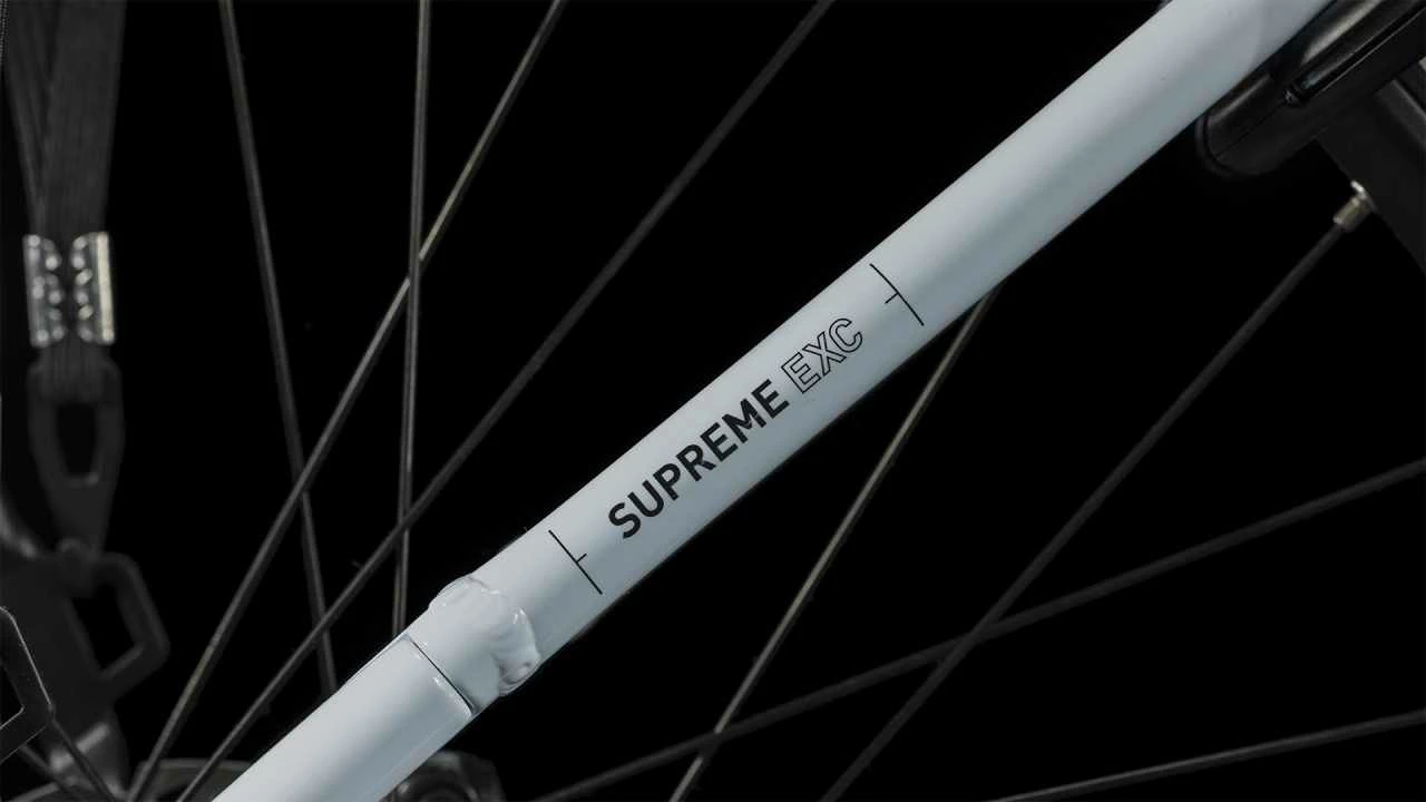 Cube Supreme RT Hybrid EXC 625 Flashwhite N Black E-Bike Trekkingrad Tiefeinsteiger â Bild 6