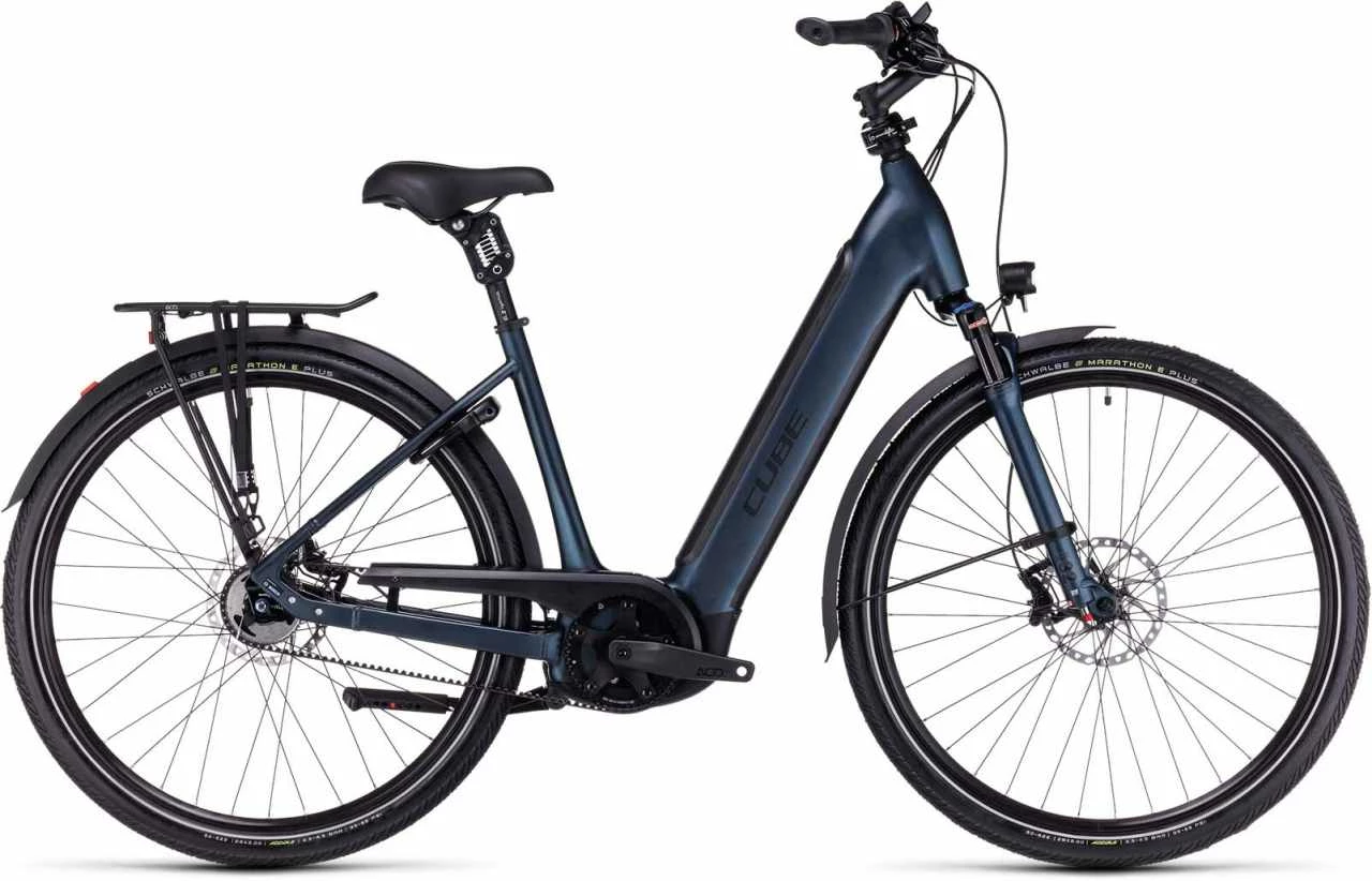 Cube Supreme Hybrid SLT 625 Midnight N Black E-Bike Trekkingrad Tiefeinsteiger