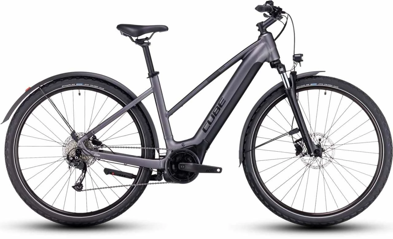 Cube Nuride Hybrid Performance 625 Allroad Graphite N Black E-Bike Trekkingrad Damen