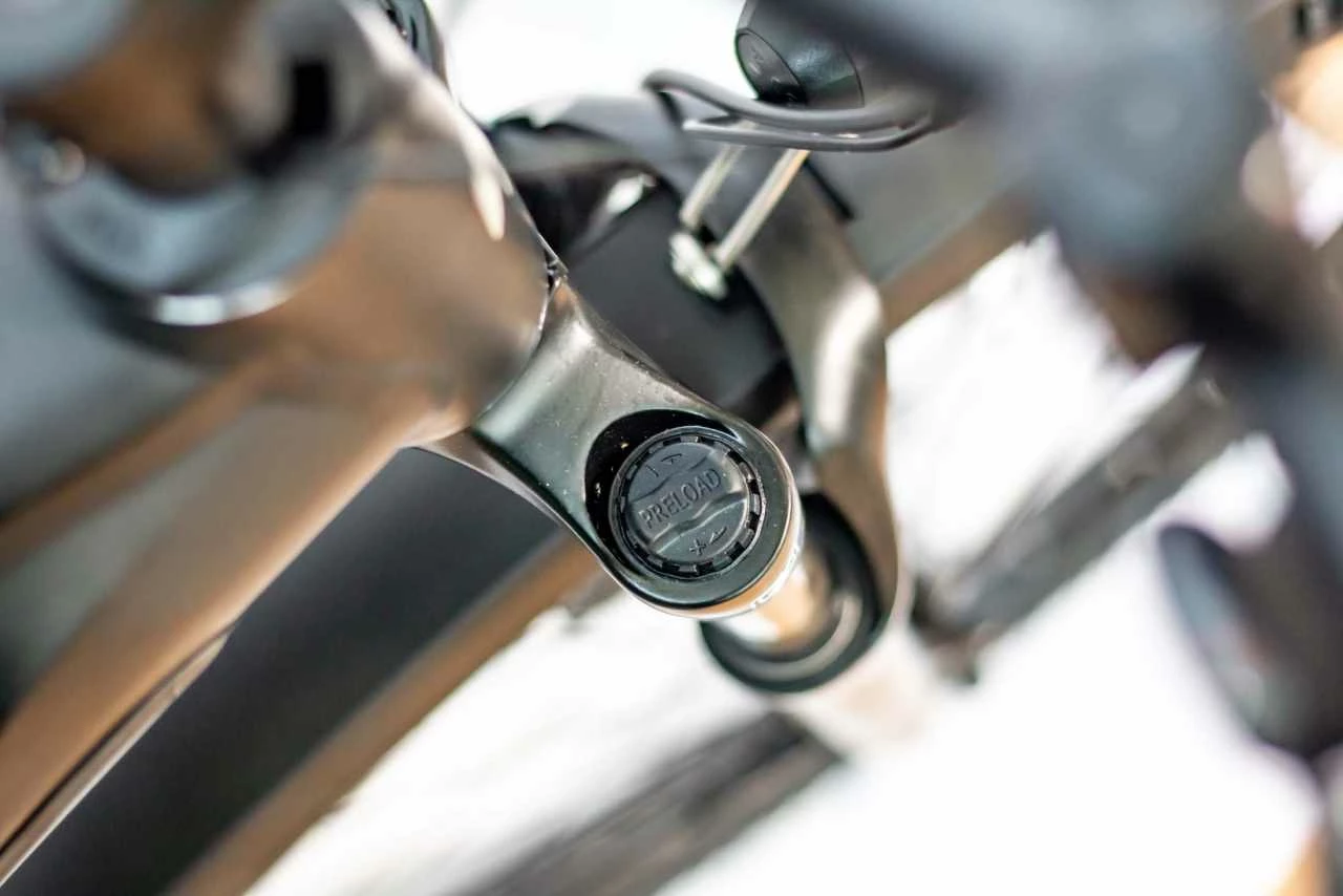 Cube Nuride Hybrid Pro 625 Allroad Black N Metal E-Bike Trekkingrad Herren â Bild 13