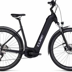 Cube Nuride Hybrid Pro 625 Allroad Black N Metal E-Bike Trekkingrad Tiefeinsteiger
