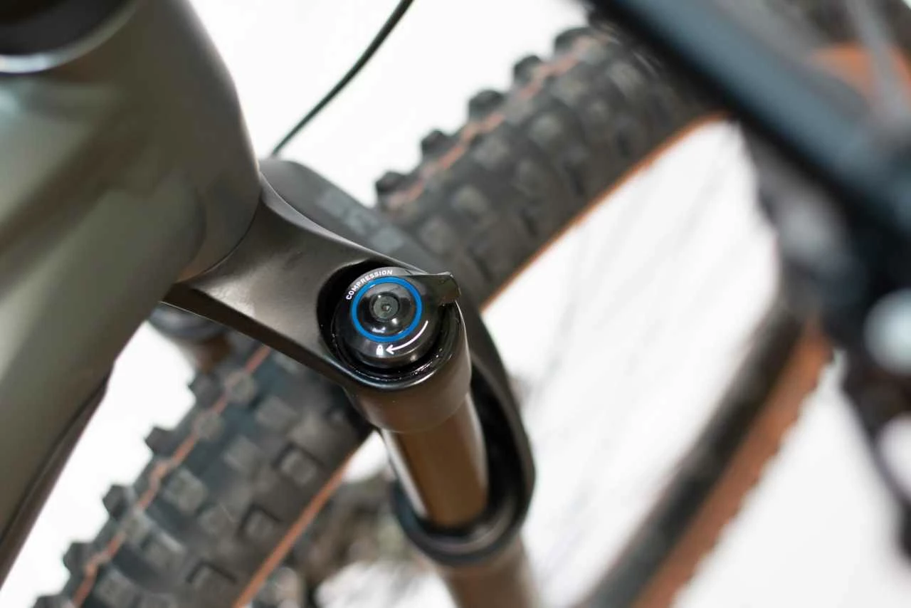 Cube Stereo Hybrid 120 TM 750 Flashgrey N Olive E-Bike Fully Mountainbike â Bild 5