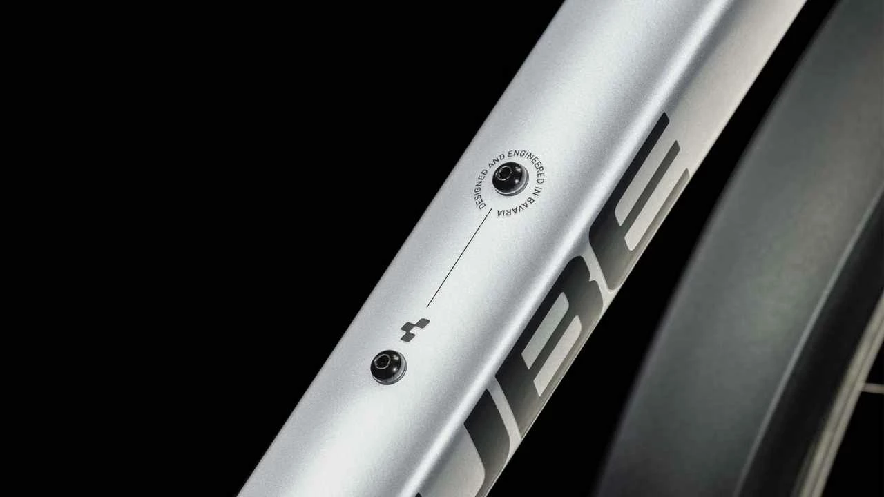 Cube Nature EXC Allroad Polarsilver N Black Crossrad Herren â Bild 3