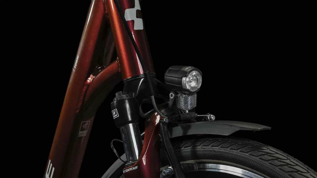 Cube Town Red N Grey Trekkingrad Tiefeinsteiger â Bild 4