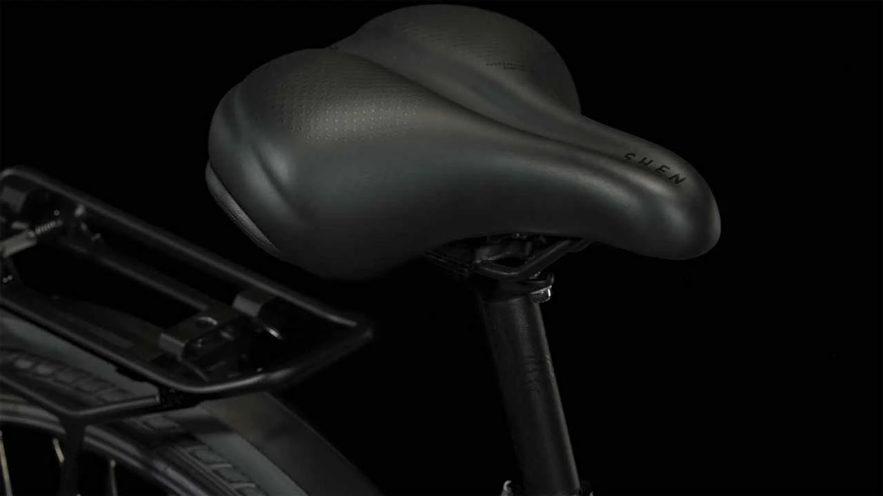 Cube Town Red N Grey Trekkingrad Tiefeinsteiger â Bild 5