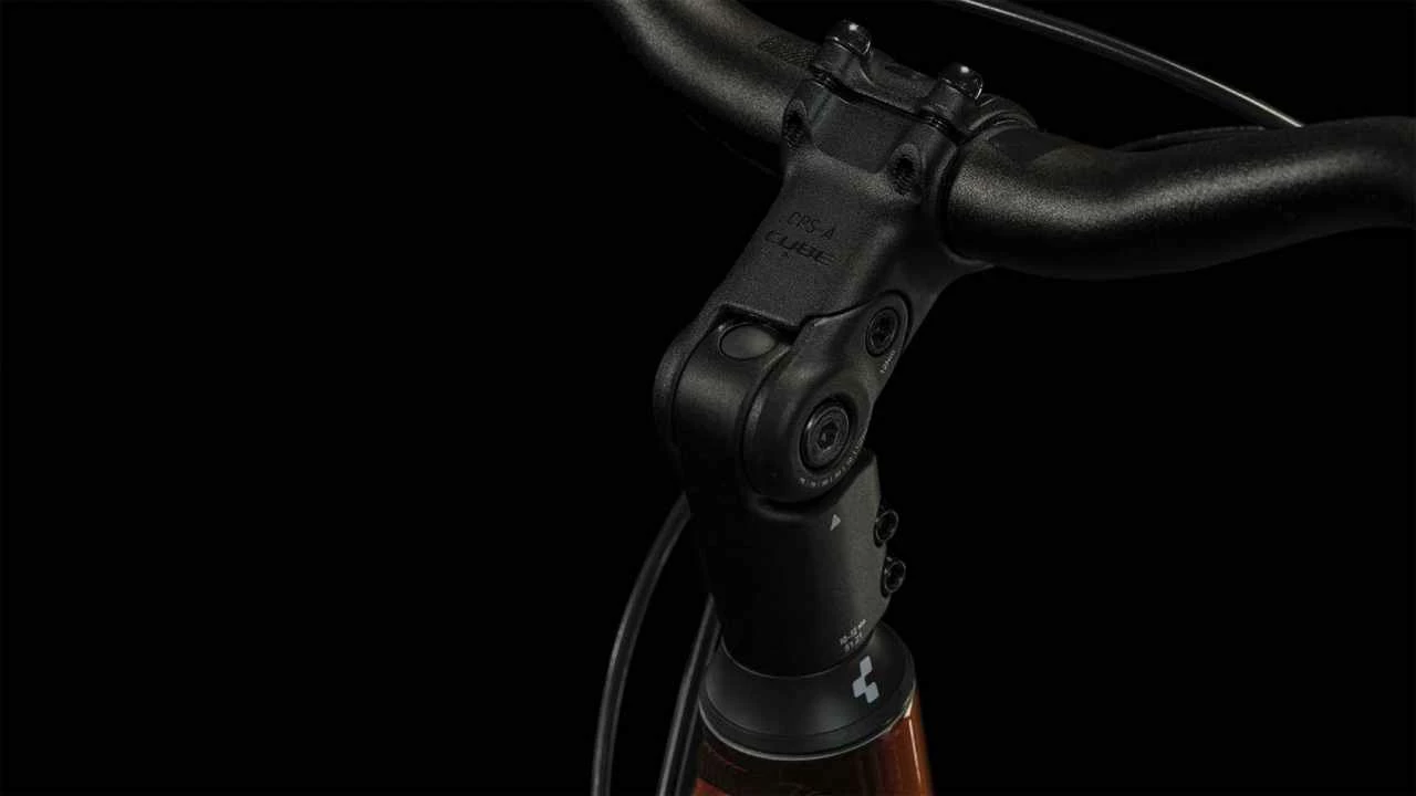 Cube Town Red N Grey Trekkingrad Tiefeinsteiger â Bild 6