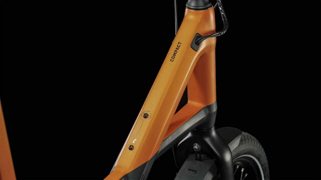 Cube Compact Hybrid 500 Black N Sparkorange E-Bike Kompaktrad â Bild 2