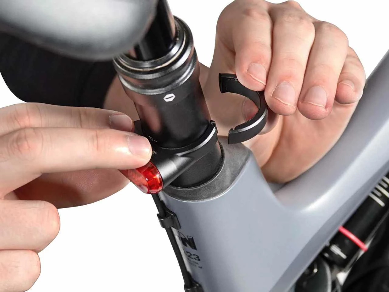 Lupine C14 SP Rücklicht (Sattelstützen-Version) Mit Bremslicht StVZO – Bild 4