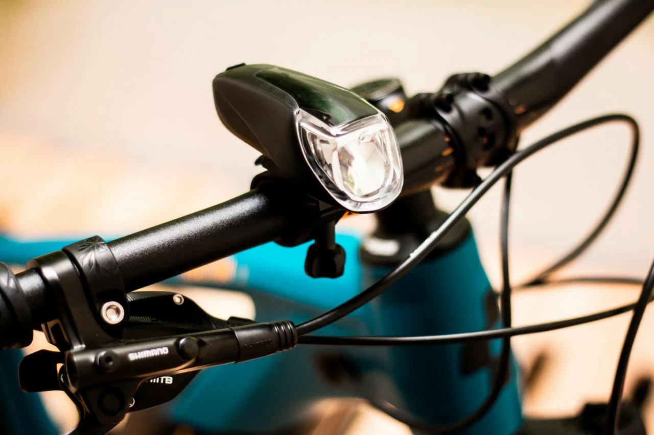 RFR Beleuchtungsset Tour 90 USB Black â Bild 4